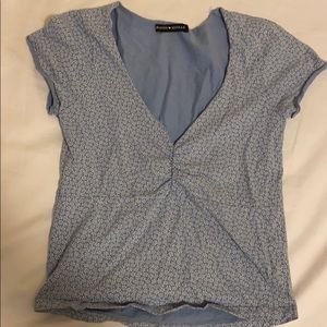 Brandy Melville t shirt